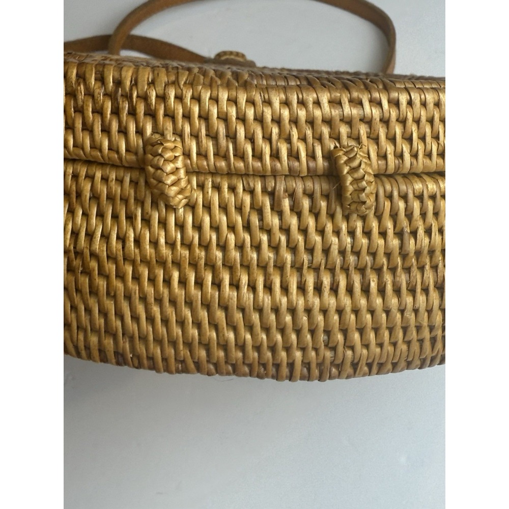 Round Woven Basket Crossbody Lined Hinged Purse Snap Closure Strap Boho Hippie - Picture 9 of 16